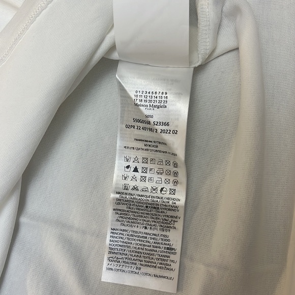MAISON MARGIELA
LOGO-PRINTED T-SHIRT - Picture 8 of 12